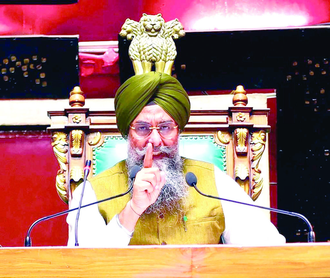 पंजाब सरकार ने राज्य की नौकरशाही में काली भेड़ों की तलाश शुरू कर दी है